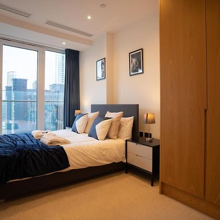 Canary Wharf Luxury Flat W/ View & Terrace London Exteriör bild