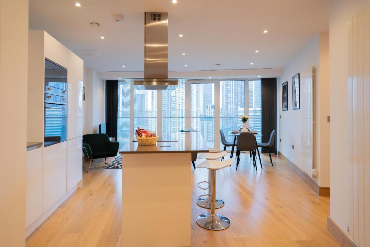 Canary Wharf Luxury Flat W/ View & Terrace London Exteriör bild